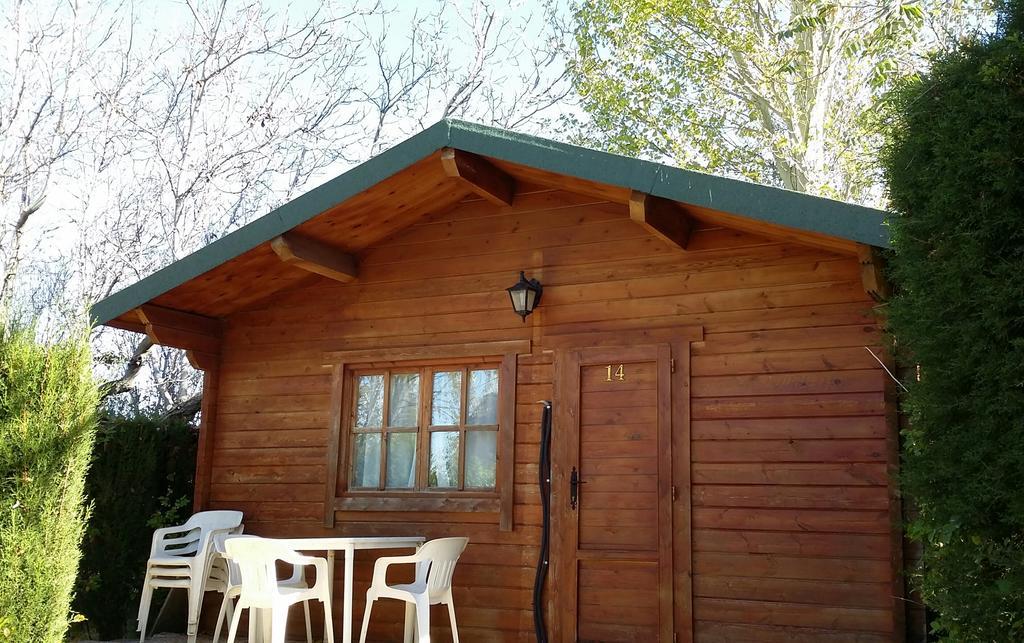 Camping Ruta Del Purche โมนาชิล ห้อง รูปภาพ