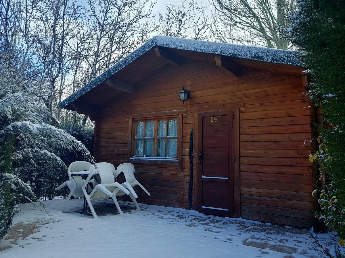 Camping Ruta Del Purche โมนาชิล ภายนอก รูปภาพ